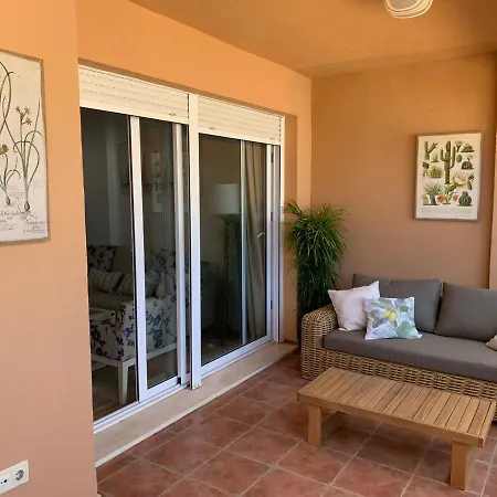 Acogedor Apartamento En Chapas Marbella